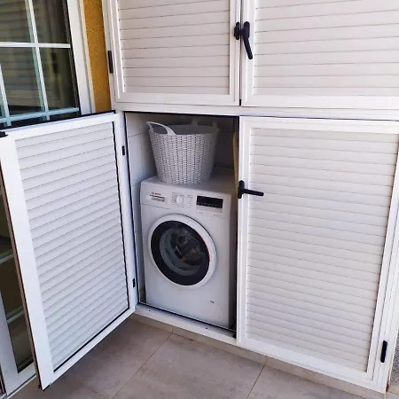 Cosy 2 Bedroom Near Sea Apartmán *