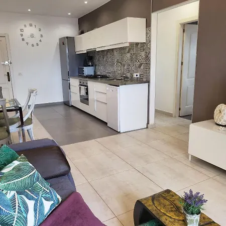 Lägenhet Cosy 2 Bedroom Near Sea *