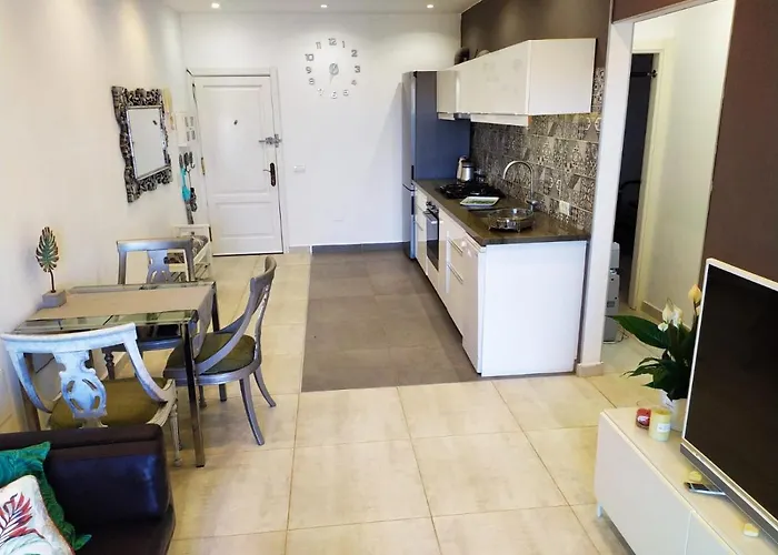 Apartment Cosy 2 Bedroom Near Sea Costa Del Silencio